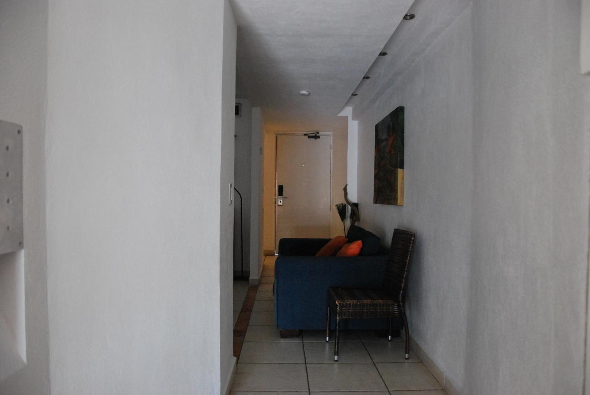 Beachfront View Condo Beside La Isla Mall Puerto Vallarta Kültér fotó